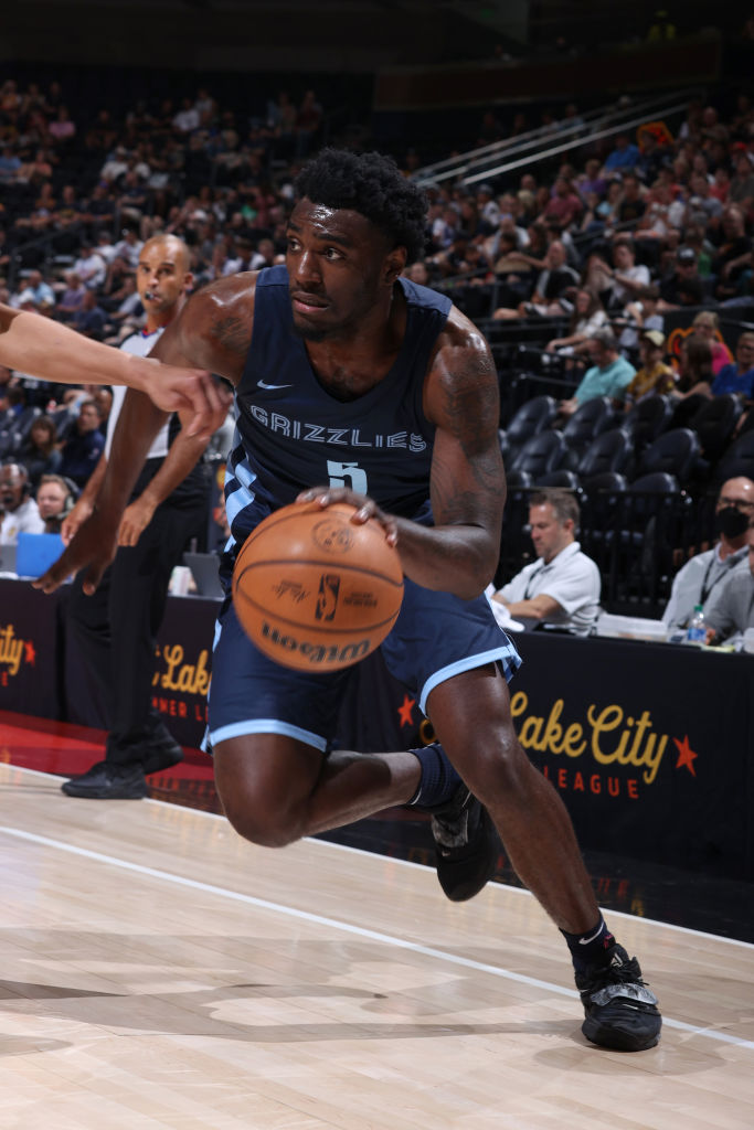 成百米冲刺 成百米冲刺