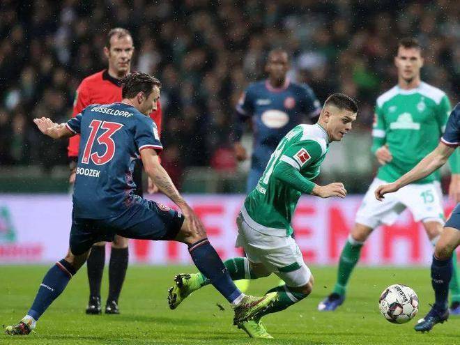 而戚薇则巧 而戚薇则巧