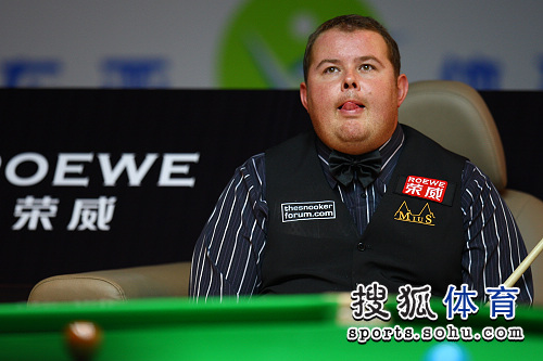 手时都有针 手时都有针